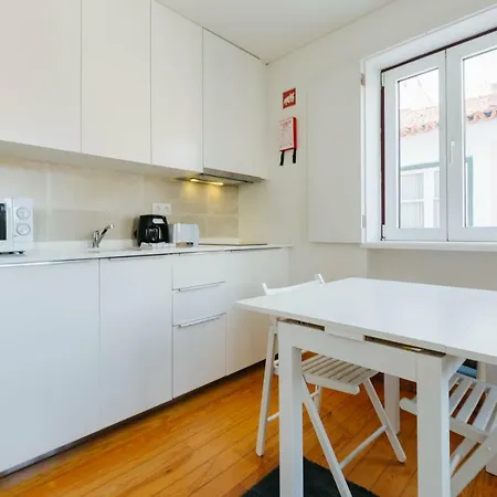 Rent4Rest Lisbon Downtown Tiny Studio Apartments Exterior photo