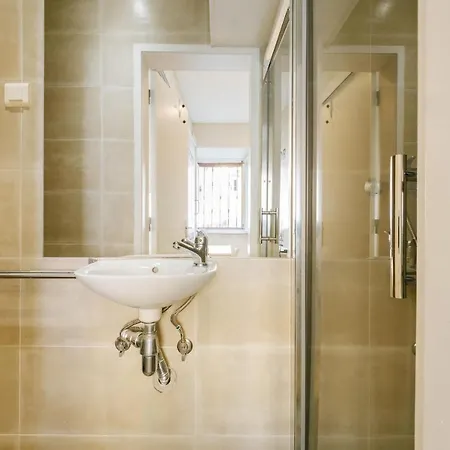 Rent4Rest Lisbon Downtown Tiny Studio Apartments Exterior photo